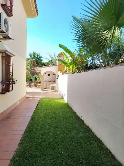 Vakantiehuis Relajante Chalet Con Piscina Y Barbacoa A 2 Km De La Playa By Chiclana Dreams Chiclana de la Frontera